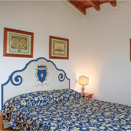 10 Deluxe Holiday home *